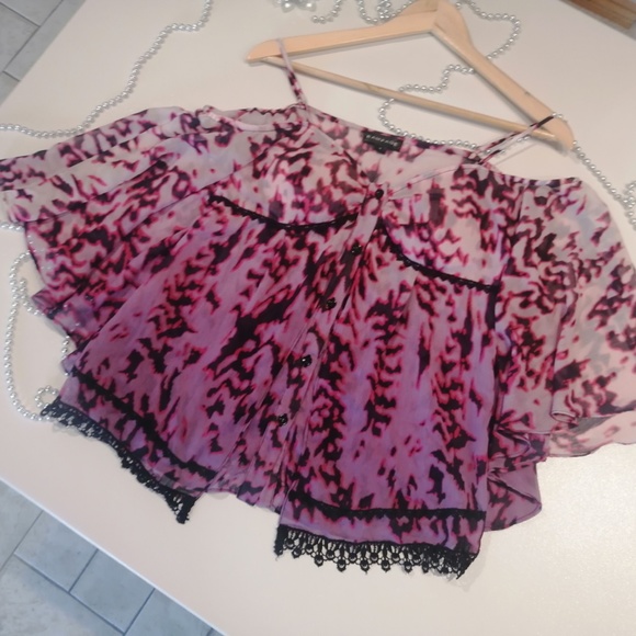 RAMPAGE Cold Shoulder Button Up Lace Top NWOT - Picture 6 of 11